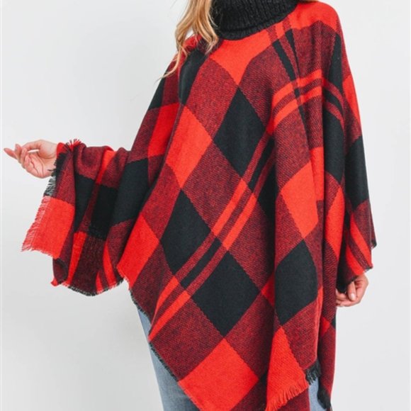 CASUAL DOLLZ red plaid print oversized Pullover Po - Picture 4 of 9
